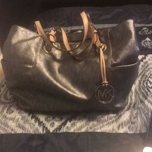 Metallic silver Michael Kors tote
